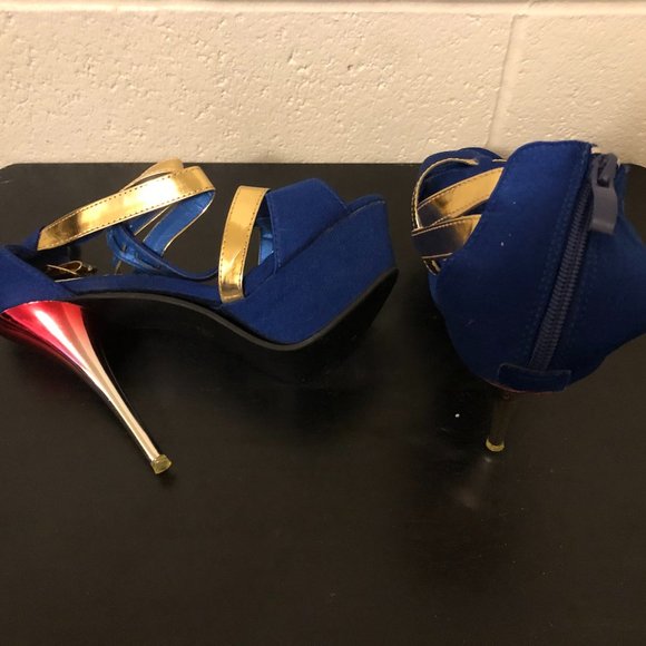 Blue Wan Xiang Ren High Heels - Picture 1 of 6